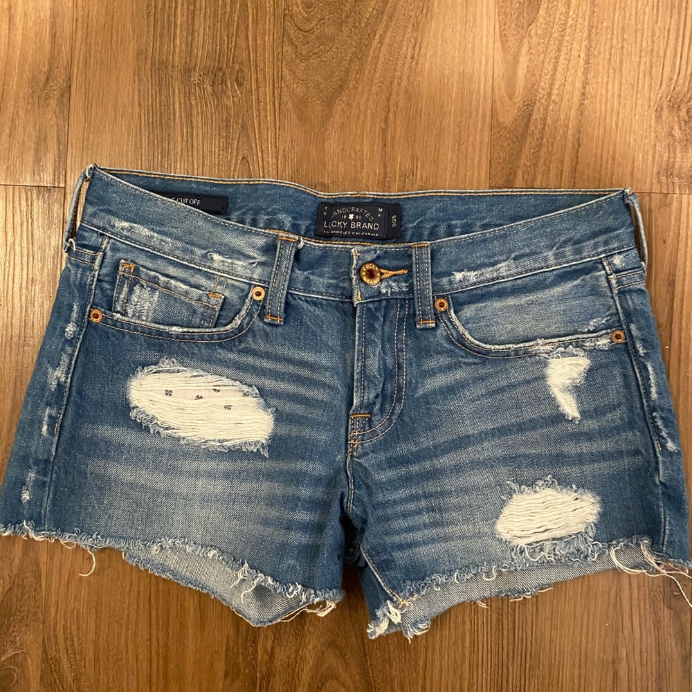Lucky Brand low rise jean shorts